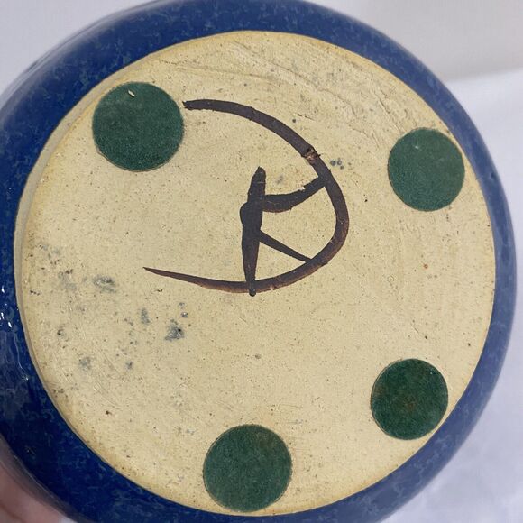 Studio pottery flower pot vase planter deep blue ovoid organic cottage farmhouse - Picture 6 of 8